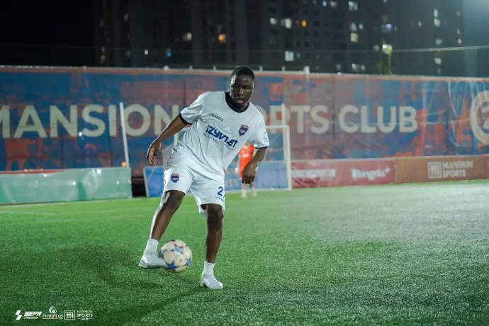 where to play football in Saigon